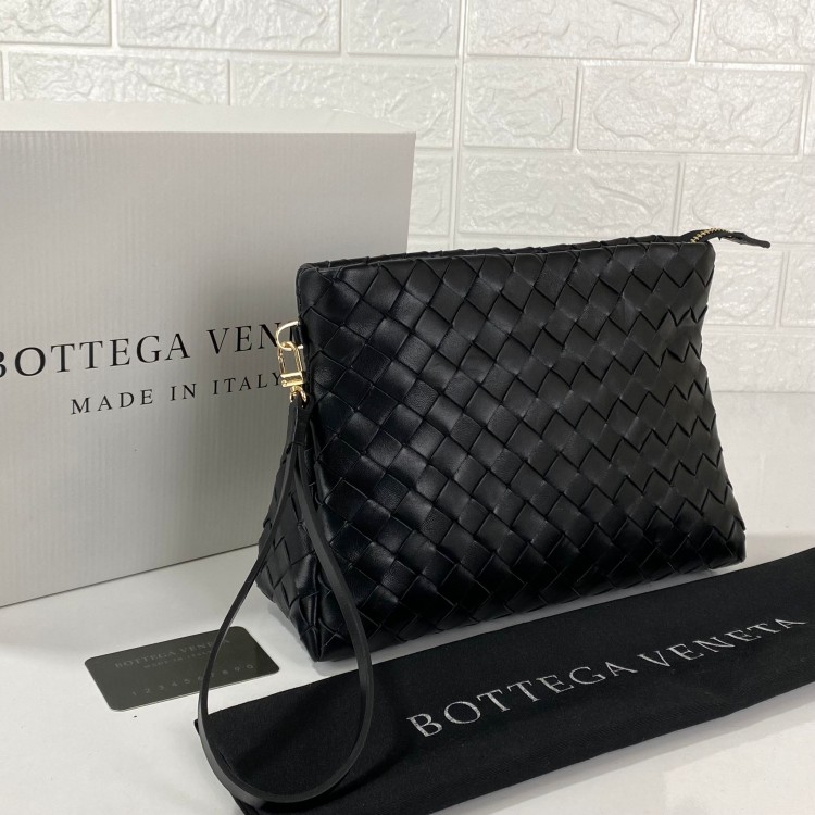 BOTTEGA VENETA CLUCH NEW SEASON SİYAH